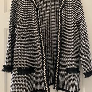 Peter Nygard sweater with pearls